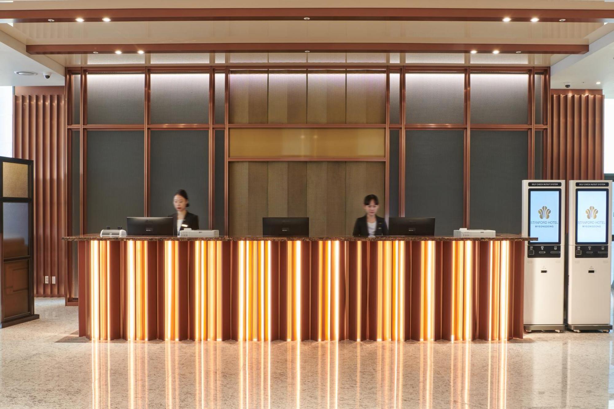 Stanford Hotel Myeongdong ソウル特別市 エクステリア 写真