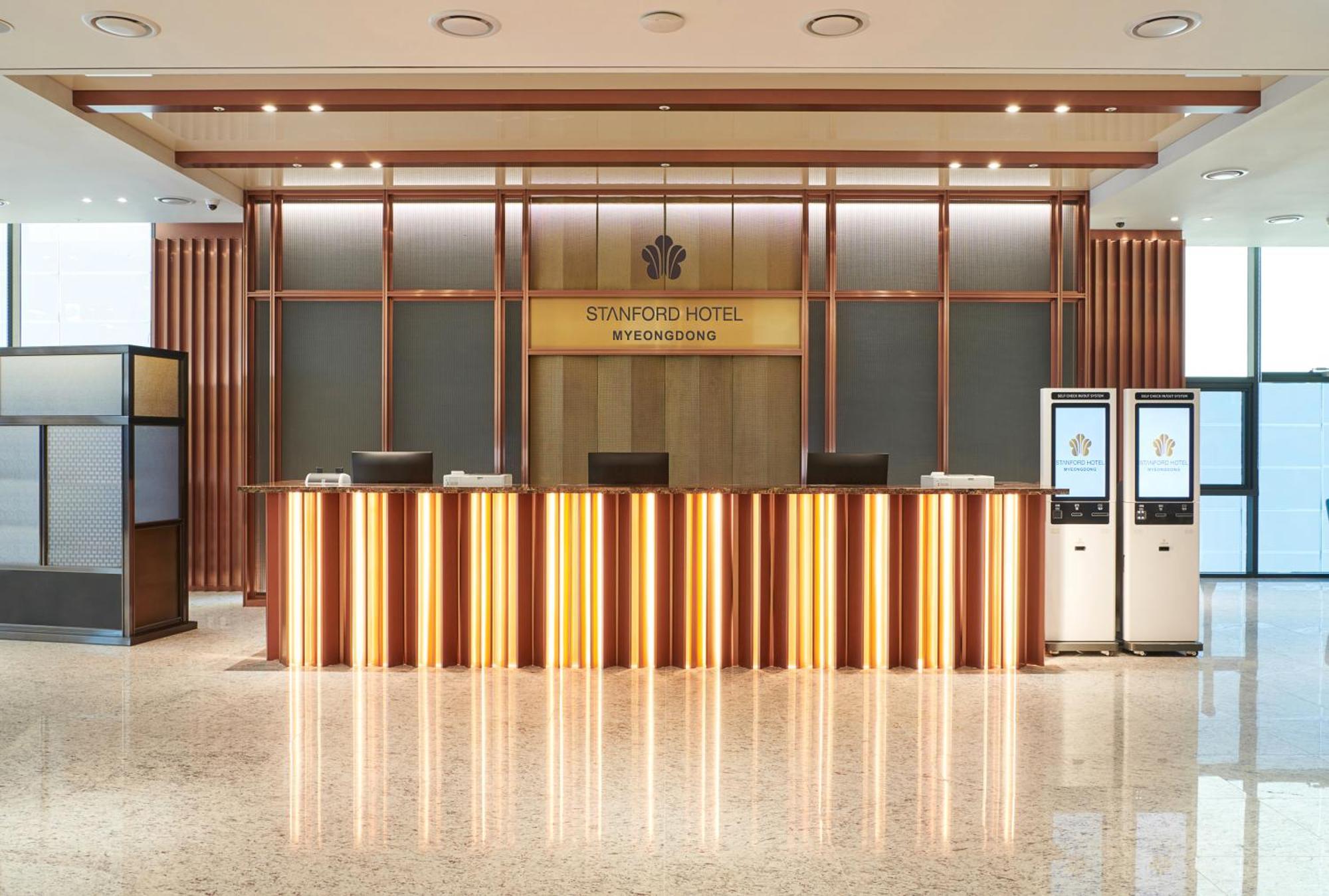 Stanford Hotel Myeongdong ソウル特別市 エクステリア 写真