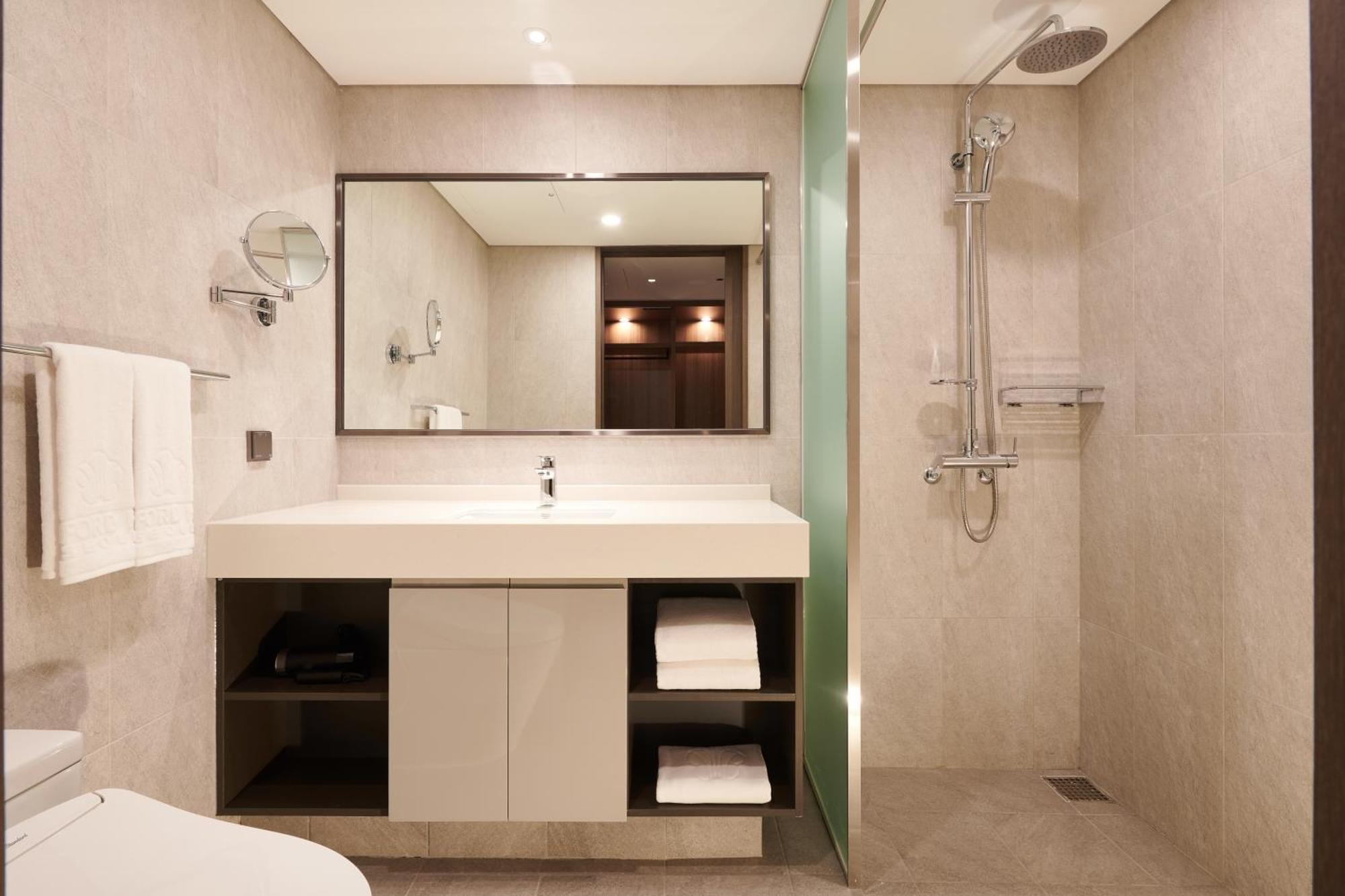 Stanford Hotel Myeongdong ソウル特別市 エクステリア 写真